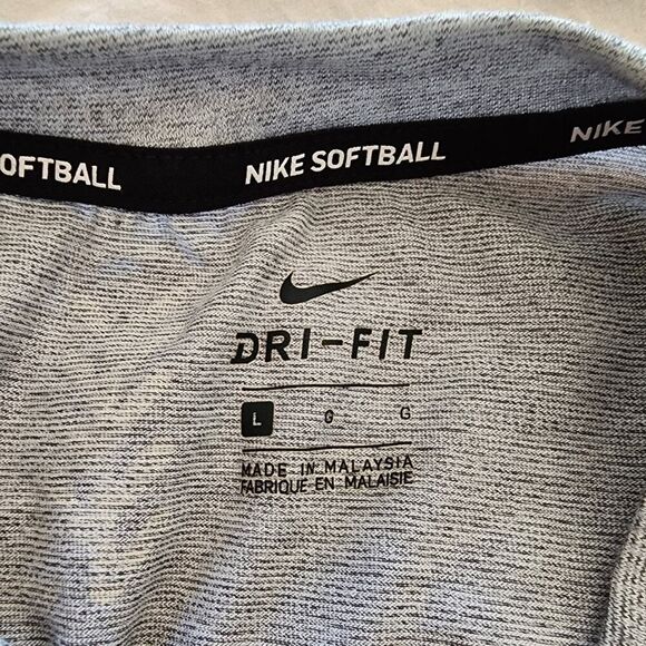 Nike Dri-Fit Gray Long Sleeve Softball athletic t-shirt womens size L - Picture 6 of 7